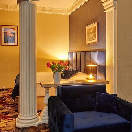 Hotel Royal Гливице Экстерьер фото