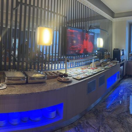 Hotel Royal Гливице Экстерьер фото