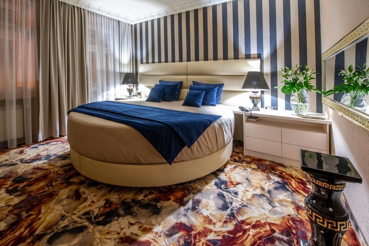 Hotel Royal Гливице Экстерьер фото