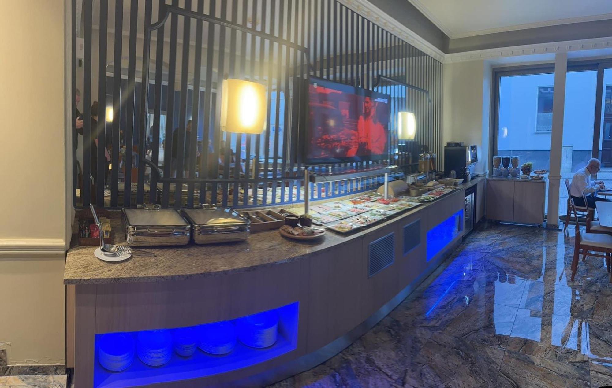Hotel Royal Гливице Экстерьер фото