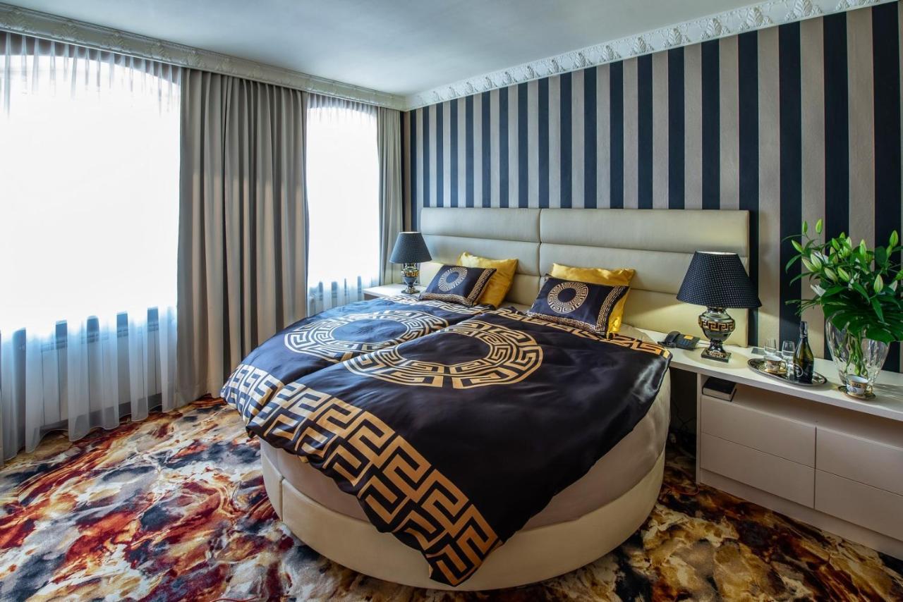 Hotel Royal Гливице Экстерьер фото